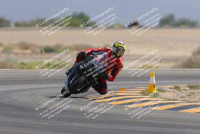 media/Sep-30-2023-SoCal Trackdays (Sat) [[636657bffb]]/Turn 15 (1120am)/